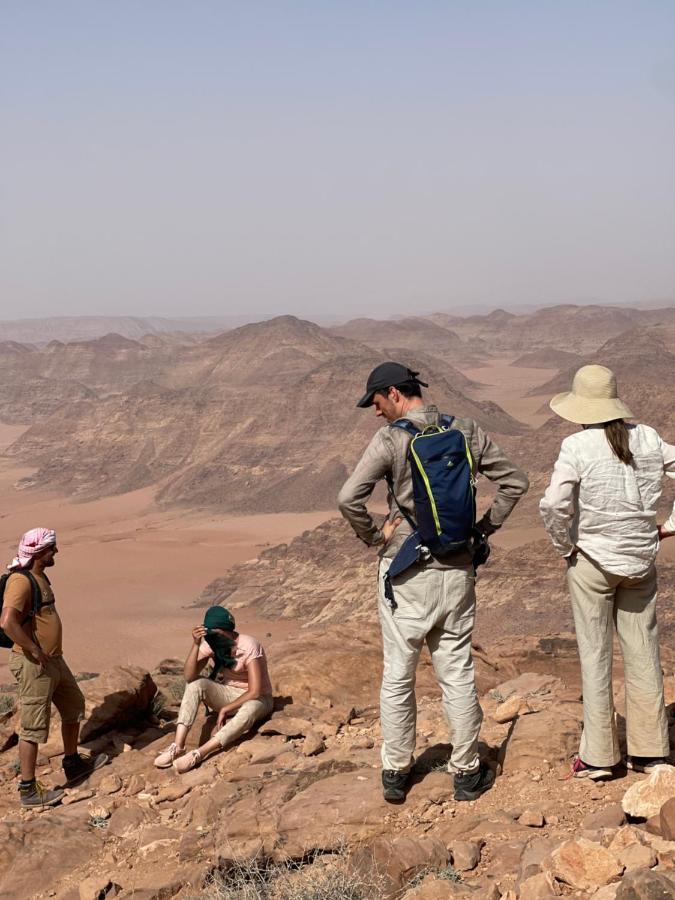 Rum Arjaan Luxury Camp Wadi Rum Buitenkant foto