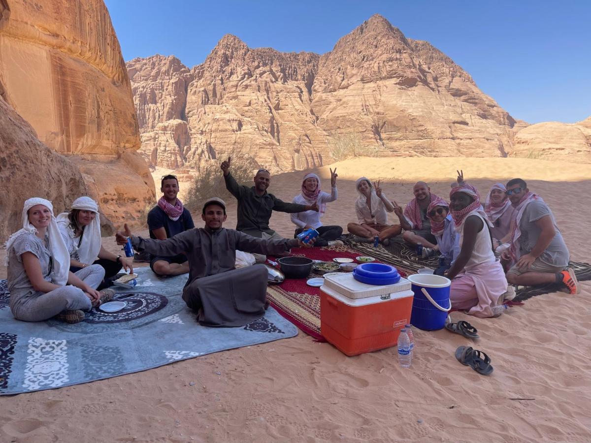 Rum Arjaan Luxury Camp Wadi Rum Buitenkant foto