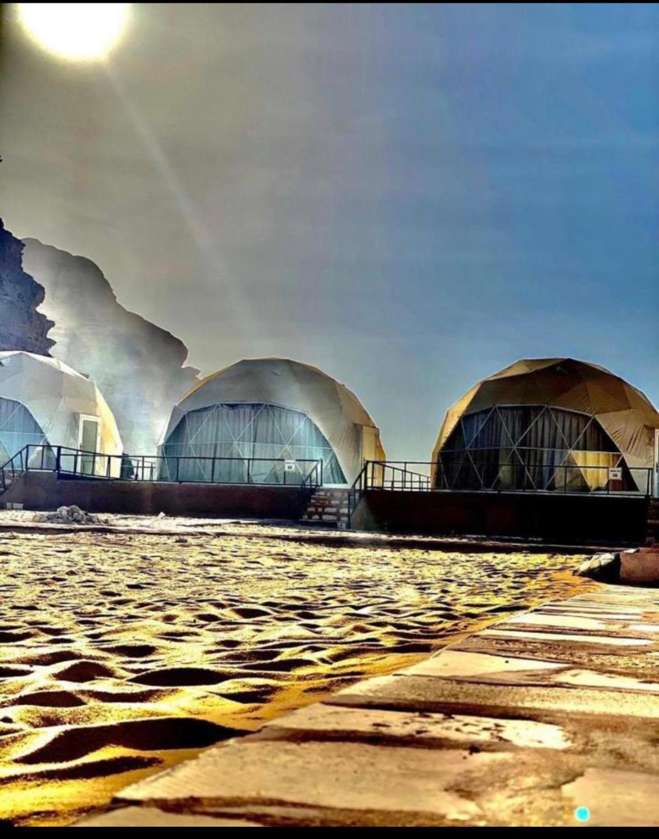 Rum Arjaan Luxury Camp Wadi Rum Buitenkant foto