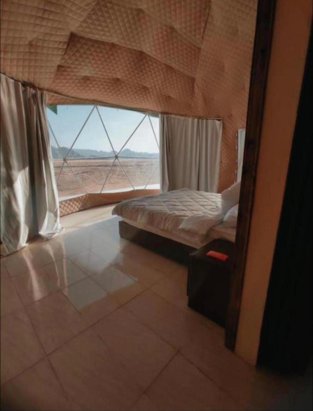 Rum Arjaan Luxury Camp Wadi Rum Buitenkant foto