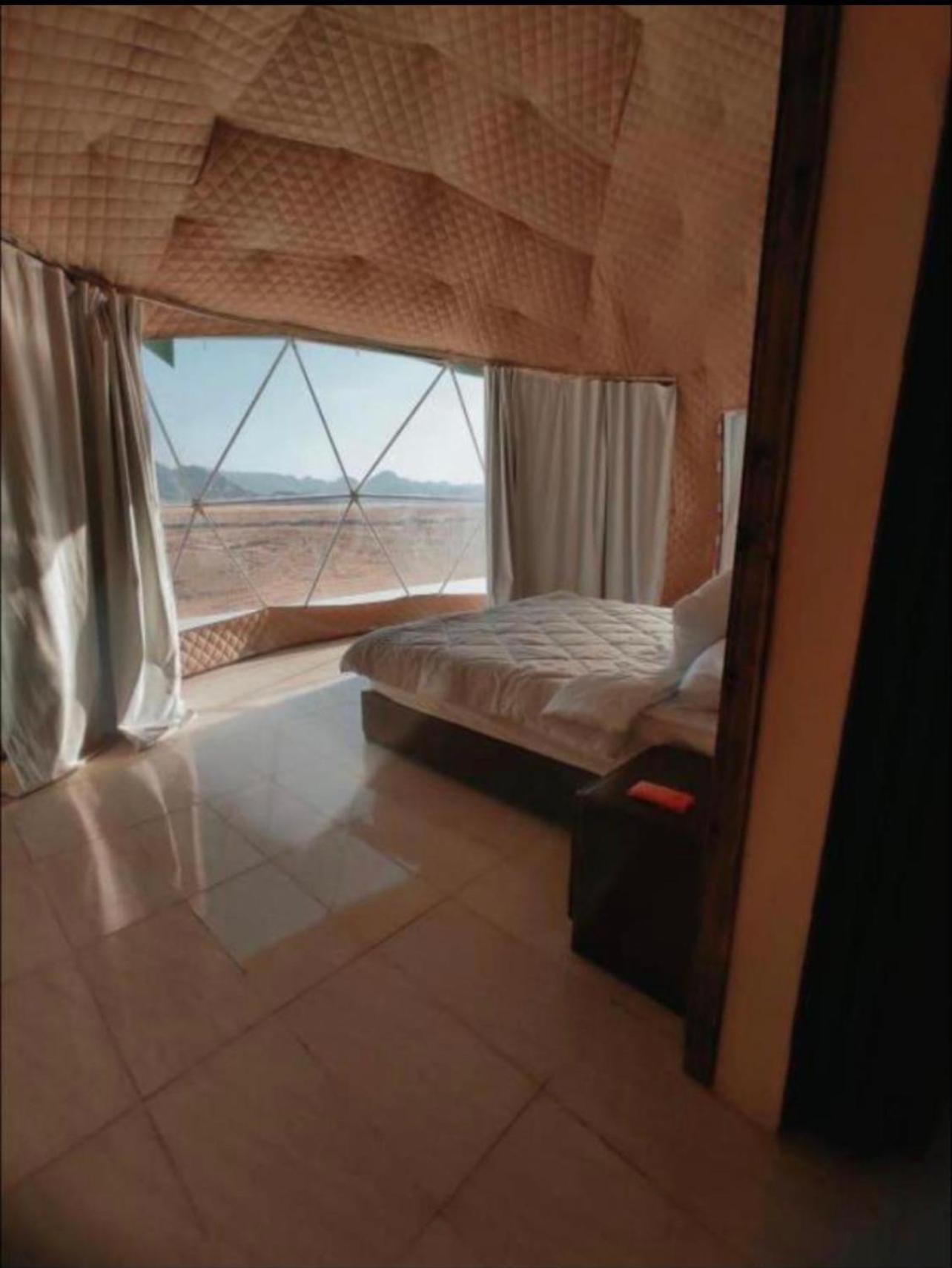Rum Arjaan Luxury Camp Wadi Rum Buitenkant foto