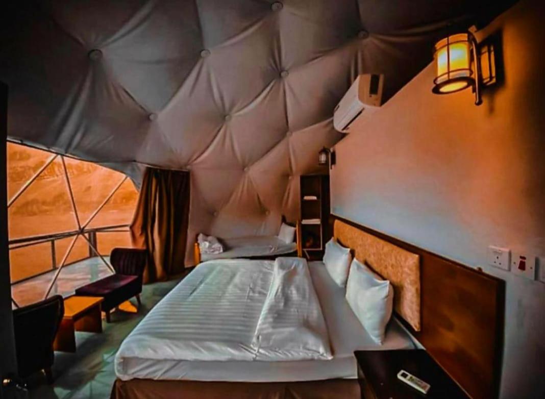 Rum Arjaan Luxury Camp Wadi Rum Buitenkant foto