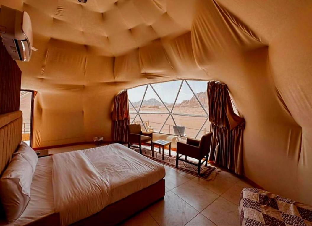 Rum Arjaan Luxury Camp Wadi Rum Buitenkant foto